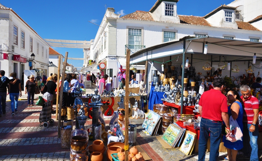 Feira da Praia traz milhares de visitantes a Vila Real de Santo António