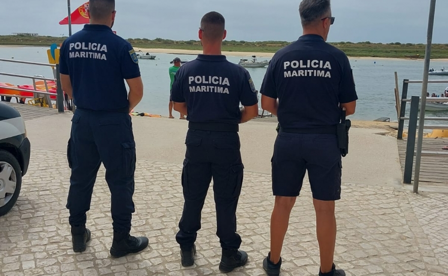 Polícia Marítima realiza ação de fiscalização dirigida à atividade marítimo-turística em Cabanas de Tavira   
