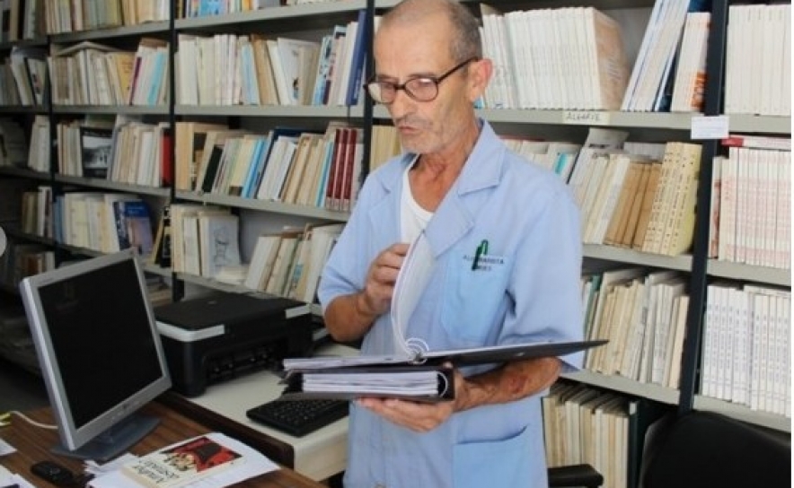 Centenas esvaziaram antiga loja de alfarrabista em Faro num par de horas