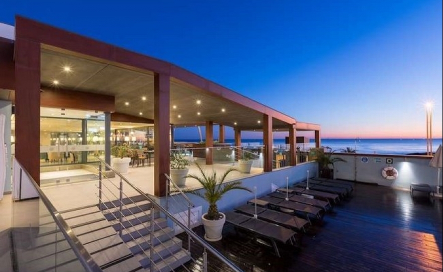 Dom José Beach Hotel vence Prémio «Portugal Travel Awards 2019»  (c/video)