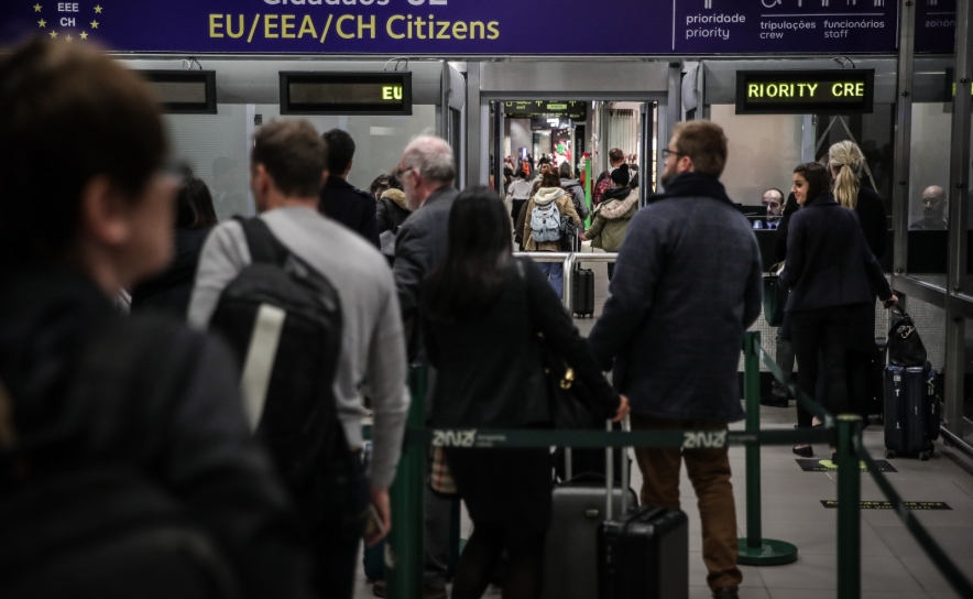 Covid-19: Portugal antecipou decisão da UE ao levantar restrições ao Reino Unido