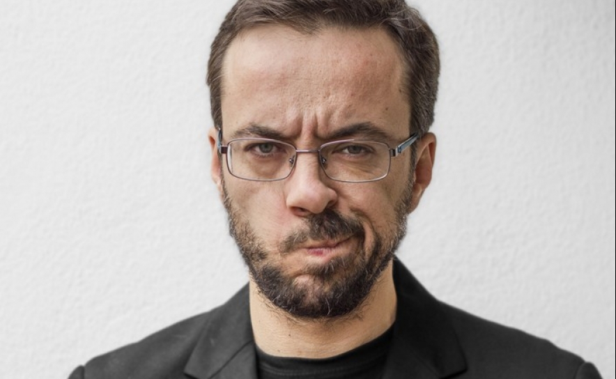 CARLOS MOURA