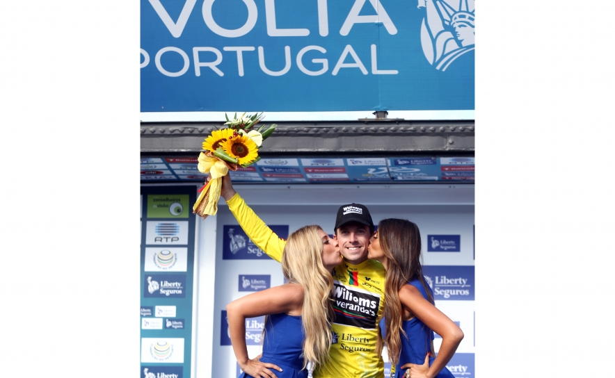 77.ª Volta a Portugal | Belga voou no Prólogo