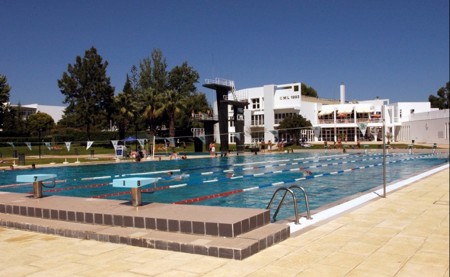 «2015 MINUTOS NA PISCINA»: DOIS DIAS COM MUITA NATAÇÃO E ATIVIDADES NAS PISCINAS MUNICIPAIS DE LOULÉ