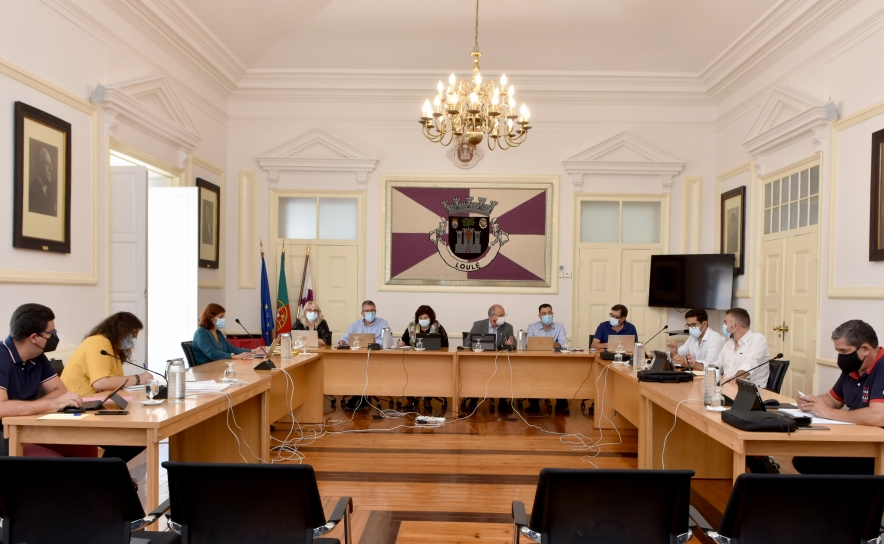 Presidente da Câmara Municipal de Loulé distribui pelouros