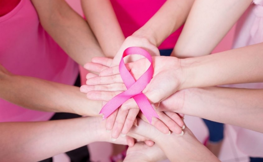 Hospital de Loulé assinala Dia Mundial do Cancro da Mama com tertúlia rosa