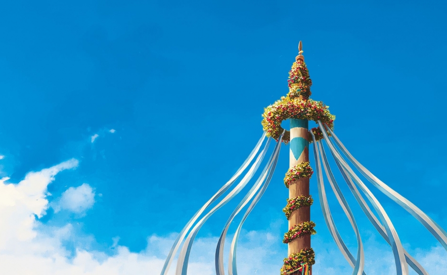 Maibaum chega ao Algarve e transforma o Biergarten para celebrar a primavera