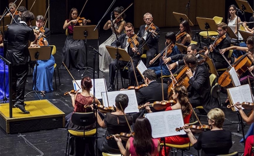 CINE-TEATRO LOULETANO RECEBE DOIS ESPETÁCULOS INTEGRADOS NO FIMA