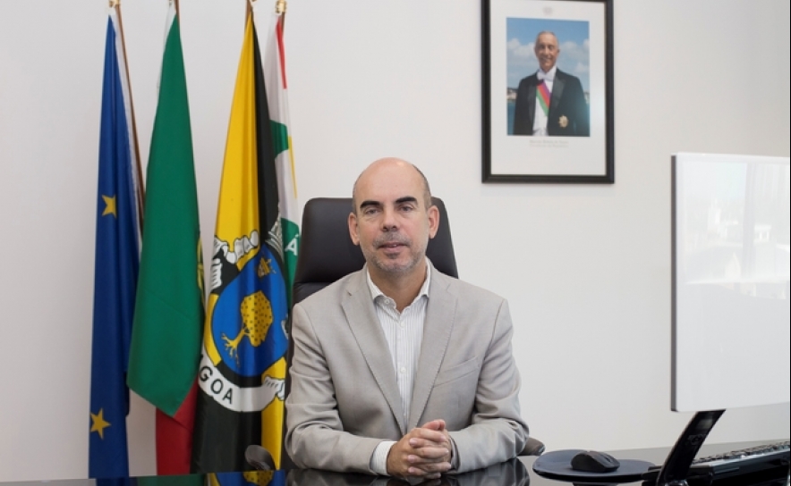 Presidente, Luis Encarnação