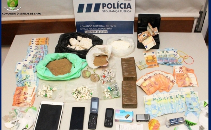 DETIDO POR TRÁFICO DE ESTUPEFACIENTES 