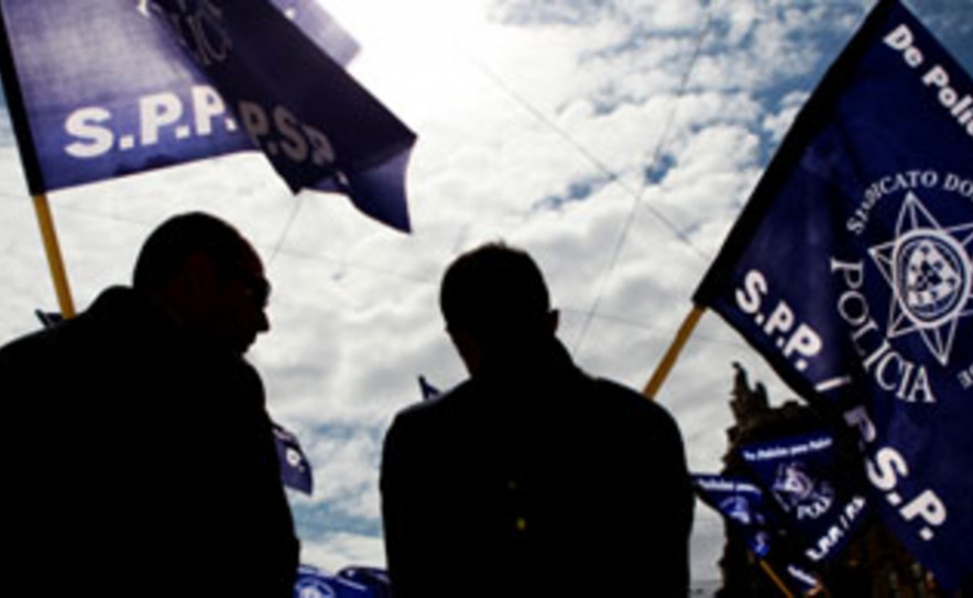 Sindicato acusa PSP de expulsar agentes de força especial de Faro para os silenciar