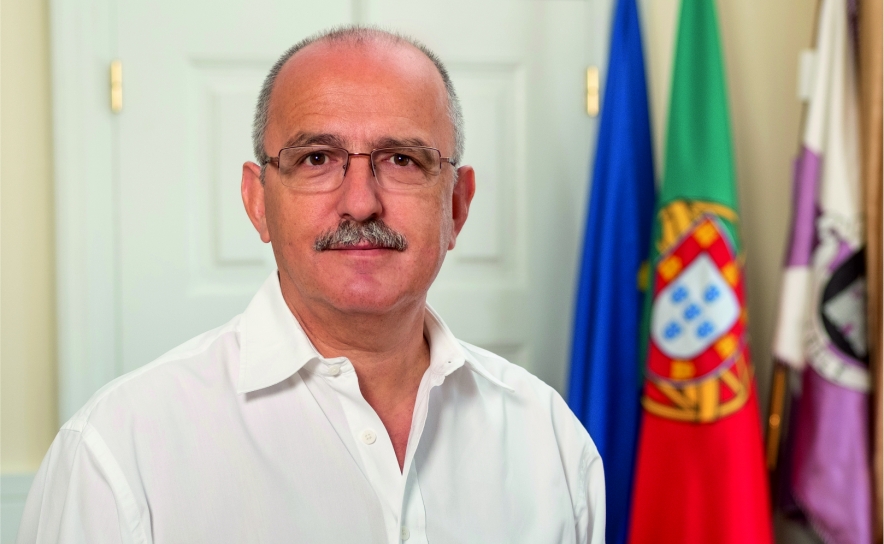 Presidente da Câmara Municipal de Loulé em confinamento 