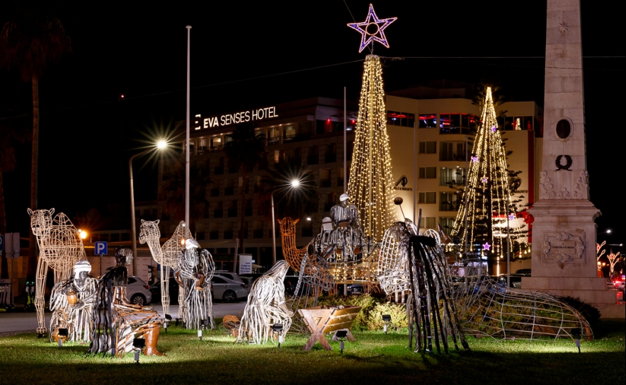Faro investe cerca de 117 mil euros na iluminação de Natal e mantém horários