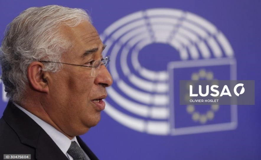 Covid-19: Vacinação em lares estará concluída no final da próxima semana - PM