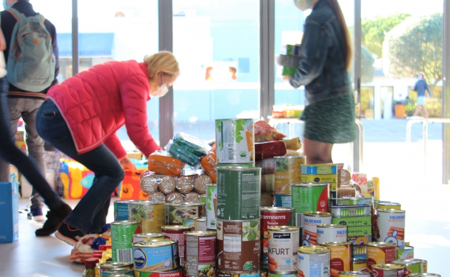 Recolha alimentos Algarve Families in Need