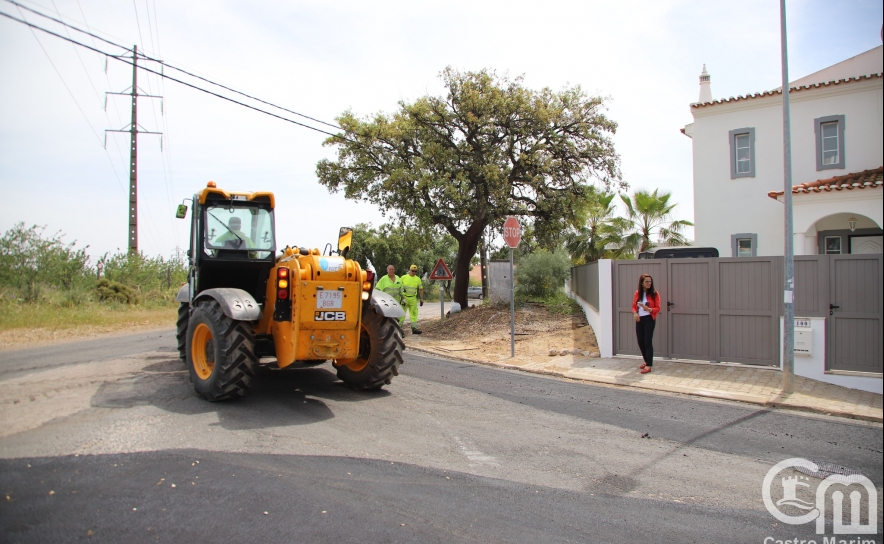 A vice-presidente Filomena Sintra em visita a uma das obras