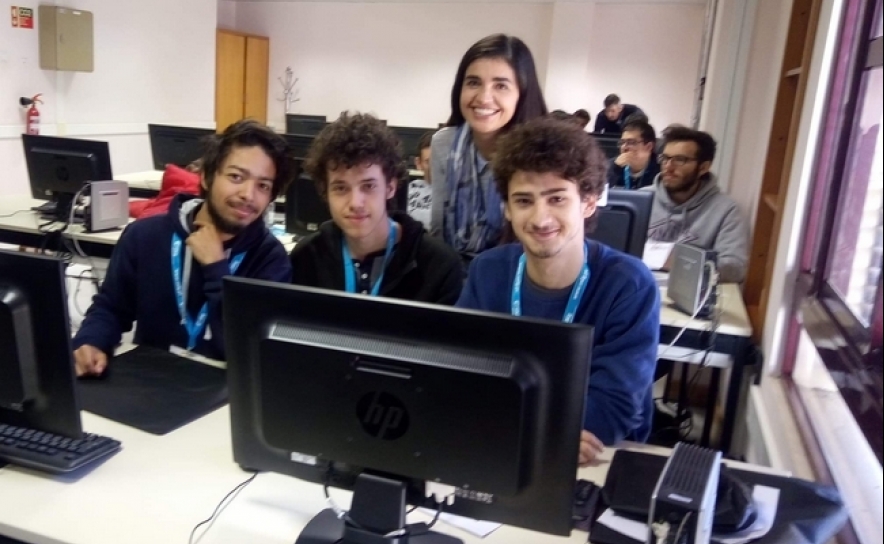 Alunos da Secundária de Loulé obtêm os primeiro e segundo lugares do concurso de programação Topas 2019