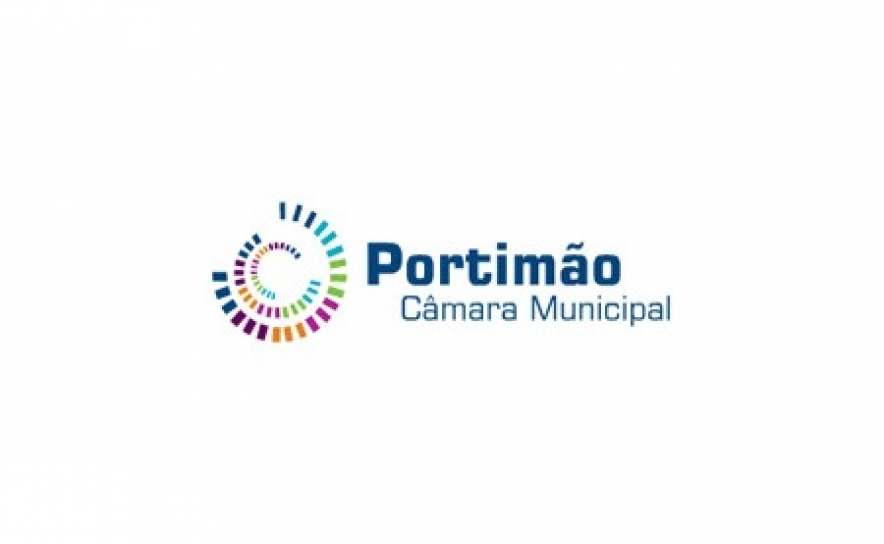 Câmara de Portimão averigua alegados maus-tratos e xenofobia em escola básica