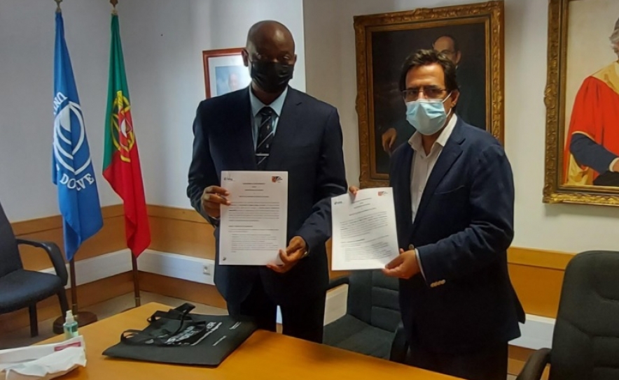 UAlg assina Memorando de Entendimento com o Instituto Superior Politécnico de Moçambique