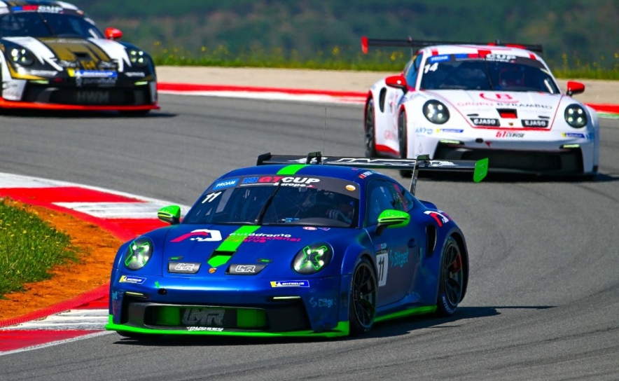 Bernardo Pinheiro | Dois pódios em casa abrem época na GT Cup Europe   