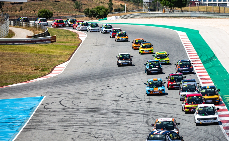 Troféu C1: Corrida no Algarve recebe formações lusas e belgas