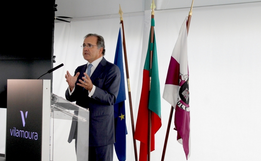 Ministro da Economia, António Pires de Lima durante a apresentação