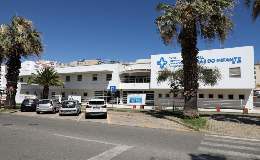Município protesta pela insuficiência dos equipamentos a funcionar no Hospital Terras do Infante