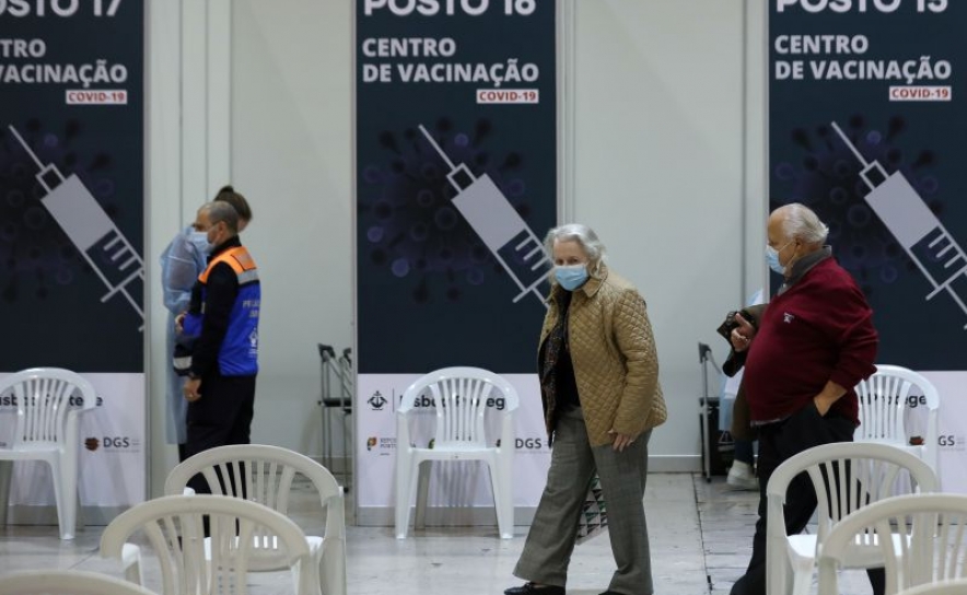 Vacinação contra a gripe alargada a maiores de 50 anos