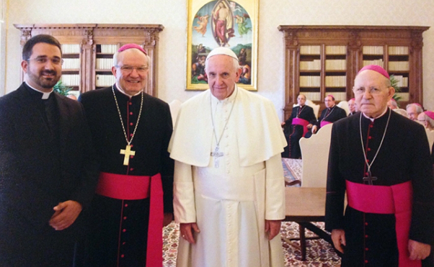 O Papa Francisco com D. Manuel Quintas, D. Manuel Madureira Dias e o Padre António de Freitas  - Foto © L’Osservatore Romano