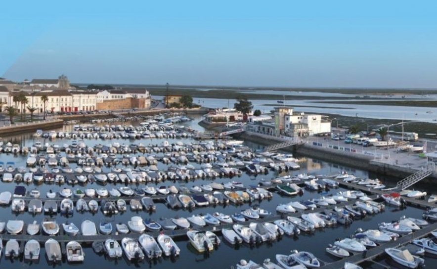 ESTAÇÃO NÁUTICA DE FARO MARCA PRESENÇA  NO INTERNATIONAL SOUTHAMPTON BOAT SHOW