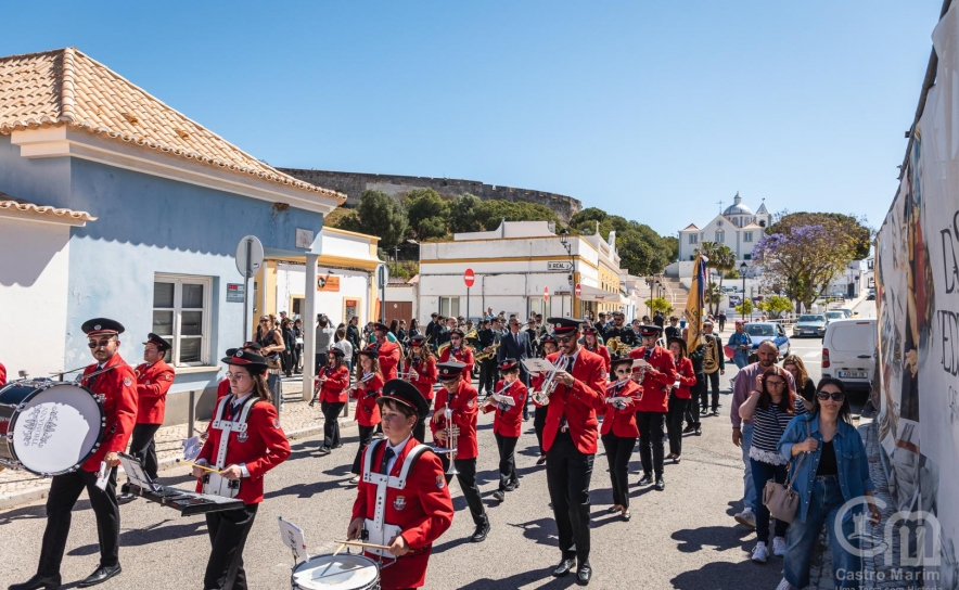 Arruada da banda pela vila de Castro Marim