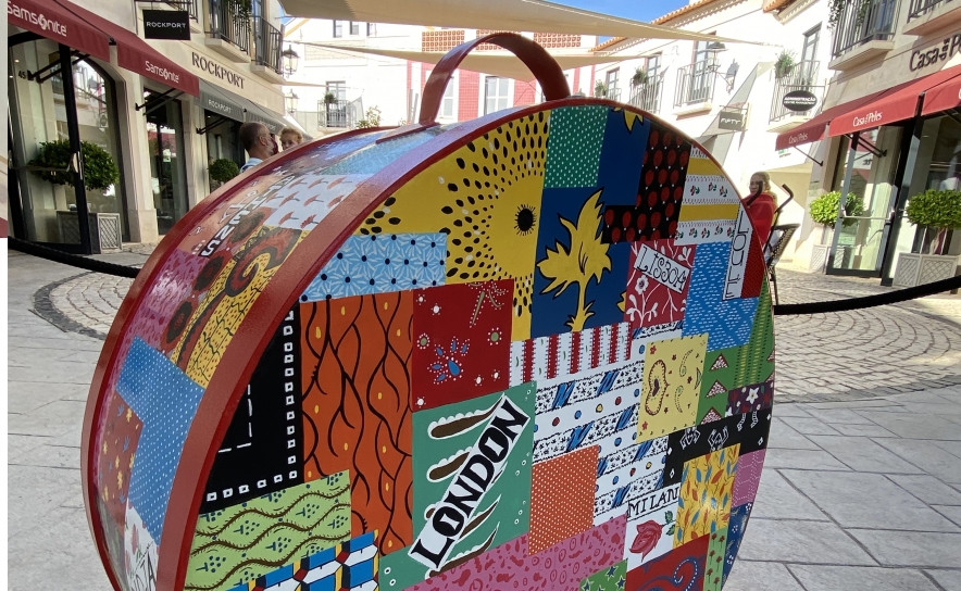 Designer Outlet Algarve recebe exposição de Teresa Paulino