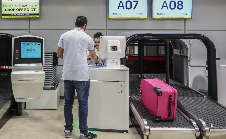 Greve nos aeroportos desconvocada após acordo com acionistas da ex-Groundforce