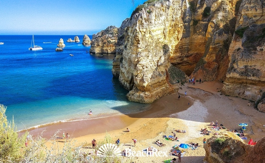 Levantada interdição de tomar banho na praia algarvia de Dona Ana