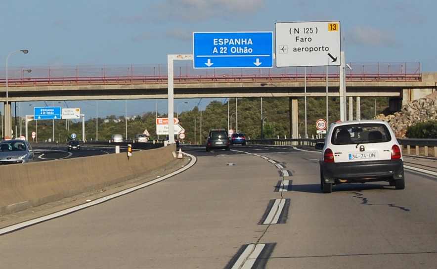 Descontos de 50% nas portagens na Via do Infante a partir de 1 de julho