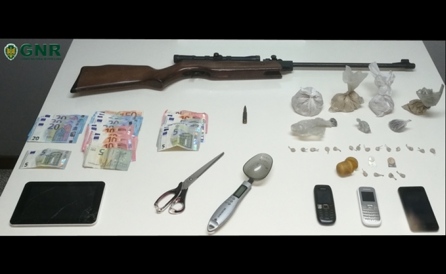 Apreensão de mais de 3 mil doses de heroína