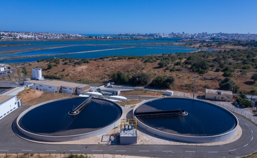 Aquisição de serviços de recolha, transporte e armazenamento/valorização/deposição em destino final de lamas