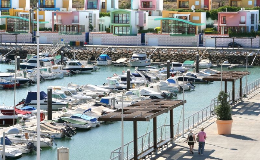 Marina de Albufeira pelo Prémio «2ª Melhor Marina Internacional de 2015»