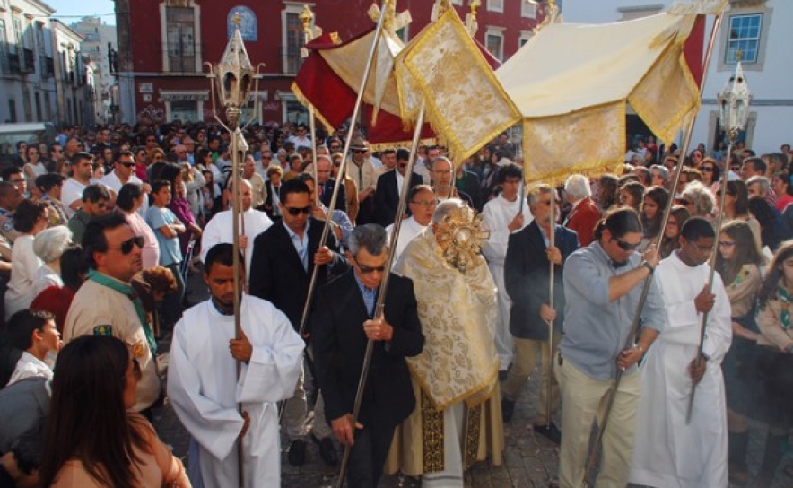Corpo de Deus: Bispo do Algarve advertiu que só uma Igreja eucarística é missionária