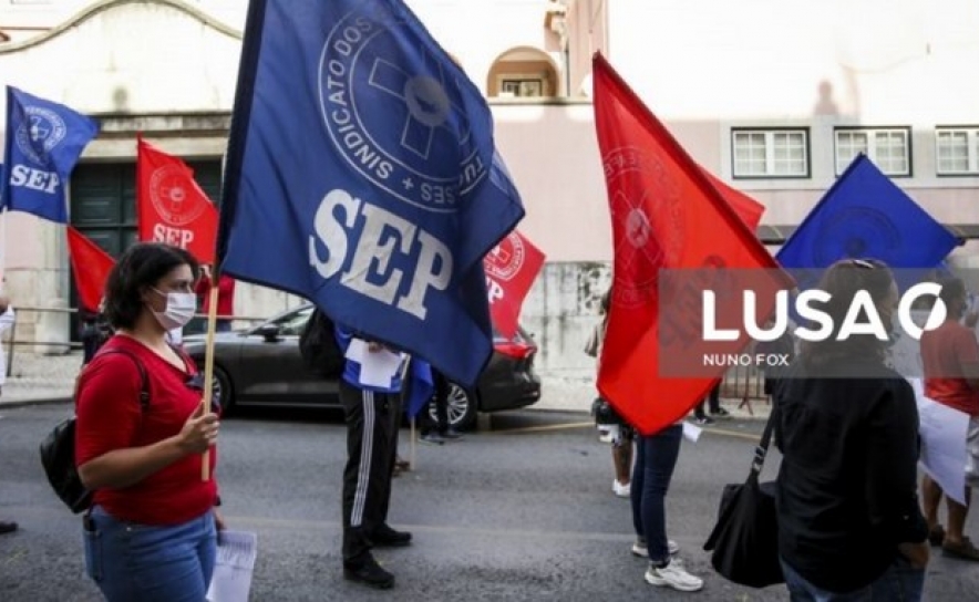 Sindicato alerta para possibilidade de 1.800 enfermeiros serem despedidos