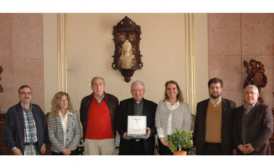 Bispo do Algarve visita Paços do Concelho em Silves