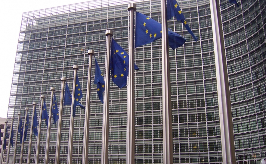 Bruxelas defende que Portugal suba o IMI e reduza o IMT