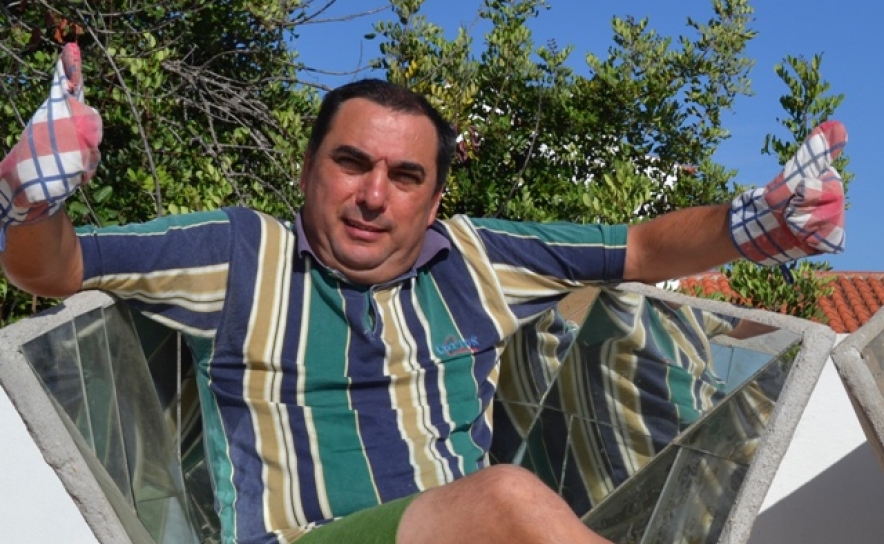 Professor cozinha 80% das refeições com energia solar no Algarve