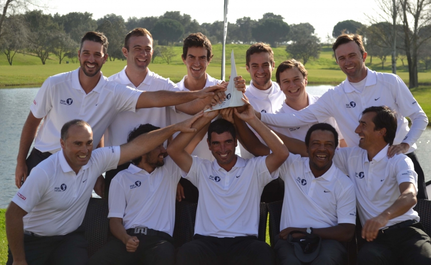 A selecção da PGA de Portugal com a Taça Manuel Agrellos-LR