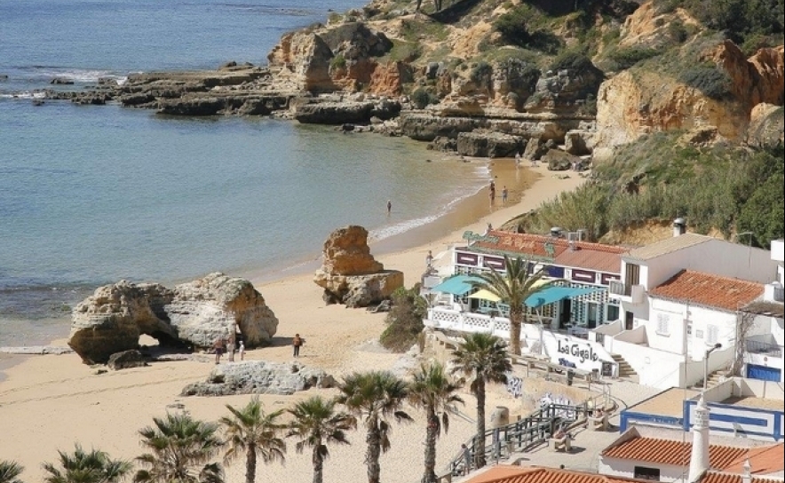 Albufeira lidera lista de 396 praias de qualidade da Quercus