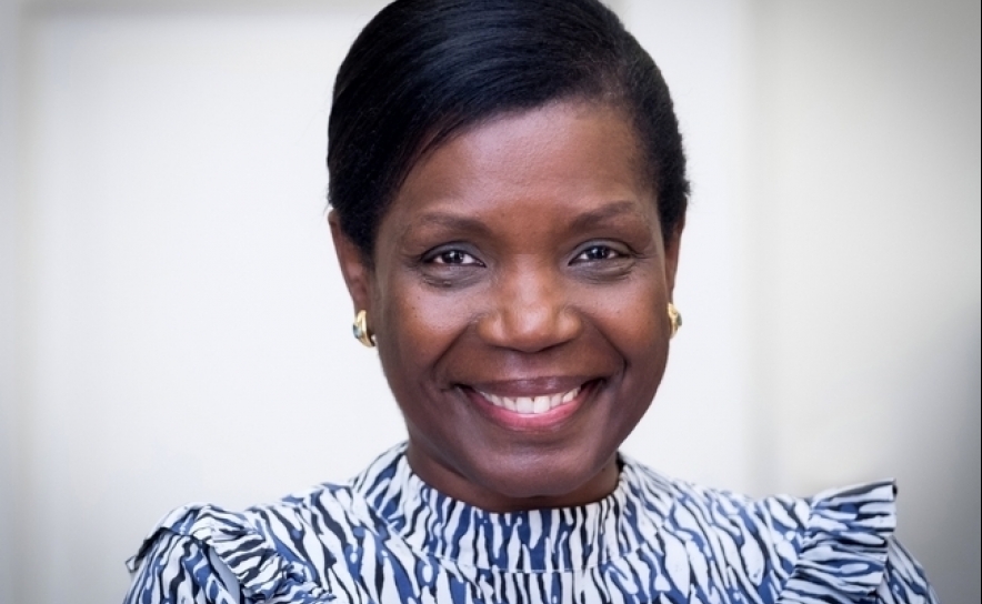 Governo vai instalar 150 cabines telefónicas nas prisões 