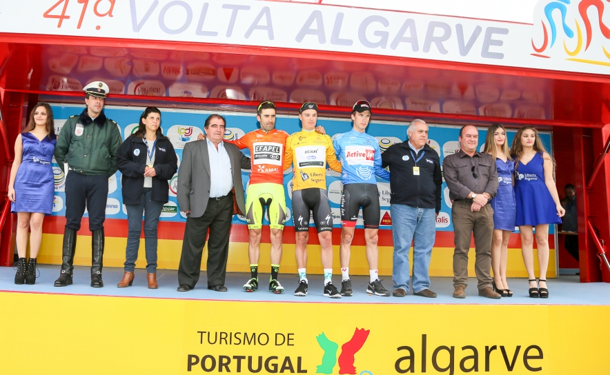 VOLTA AO ALGARVE | Gianni Meersman repete triunfo de 2012 e veste amarela
