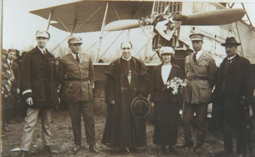 CONCURSO DE BANDA DESENHADA HOMENAGEIA PRIMEIRA TRAVESSIA AÉREA PORTUGAL – MACAU