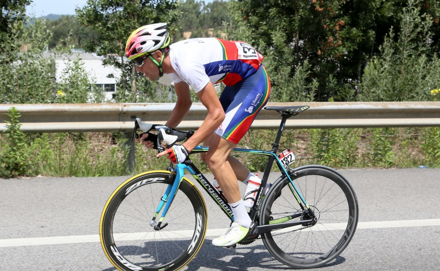 Duas frentes de competição em França