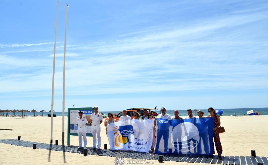 Hastear da Bandeira Azul_Praia da Lota